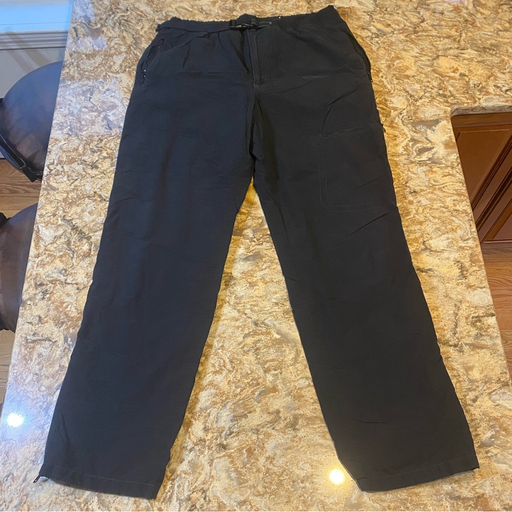Eddie Bauer Athletic / Hiking Pants Elastic Waist Pants